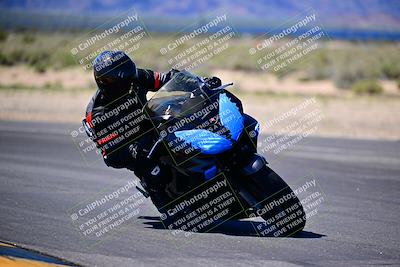 media/Mar-25-2024-Moto Forza (Mon) [[8d4319bd68]]/4-Novice Group/Session 3 (Turn 16 Inside)/